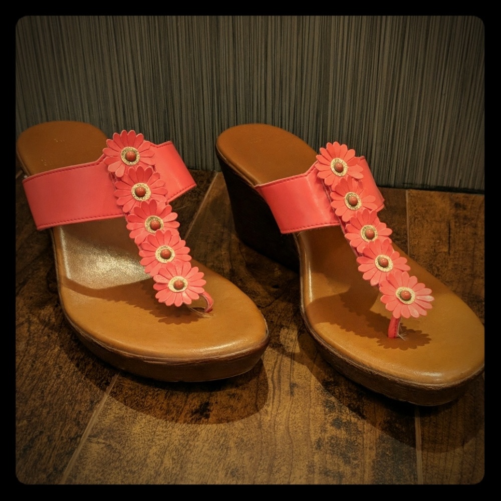 Italian ShoeMakers wedges